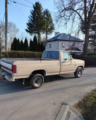 Ford F250 cena 28000 przebieg: 60000, rok produkcji 1985 z Rzeszów małe 11